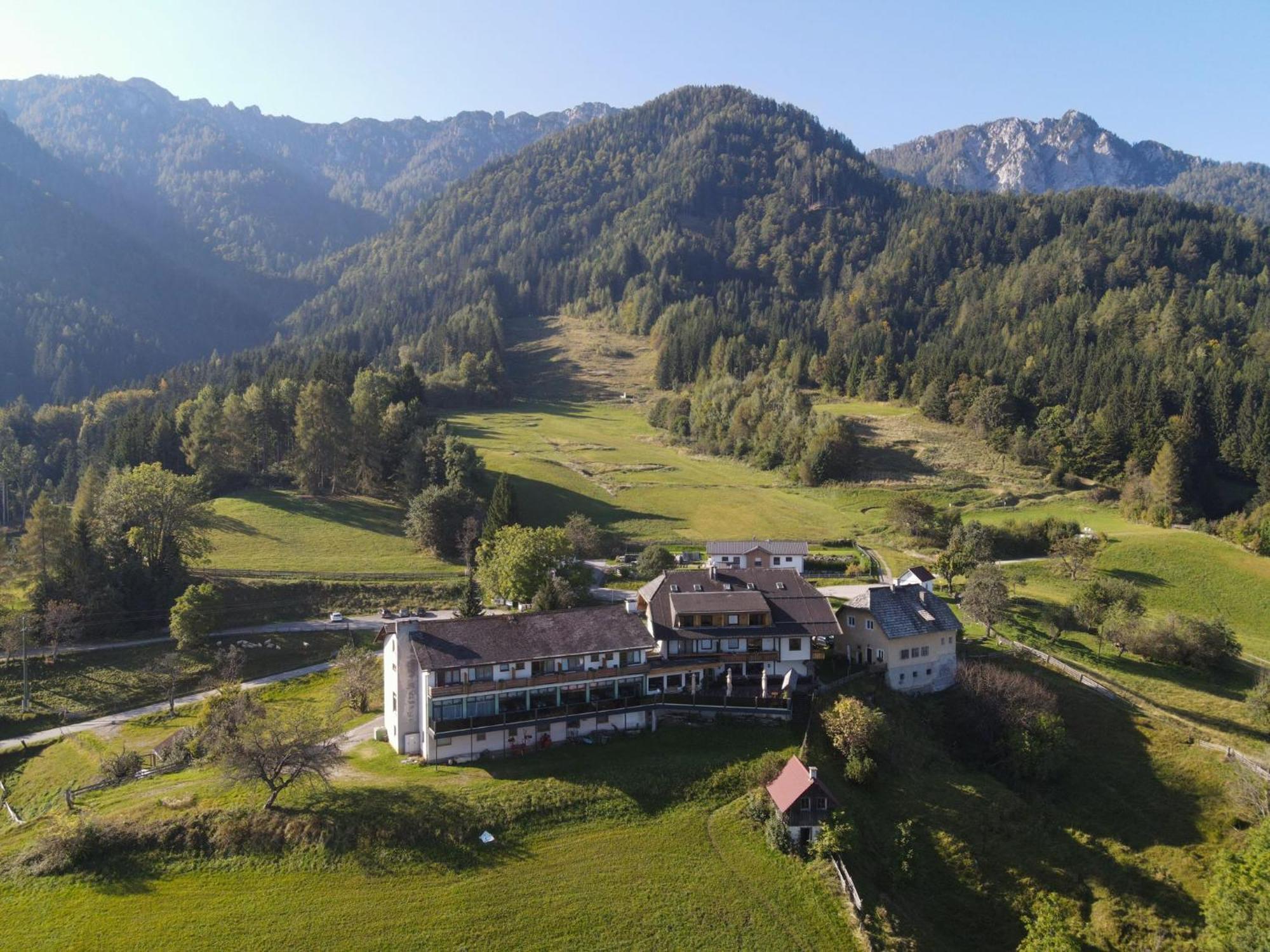 Hotel Baumgartnerhof Finkenstein am Faaker See Dış mekan fotoğraf
